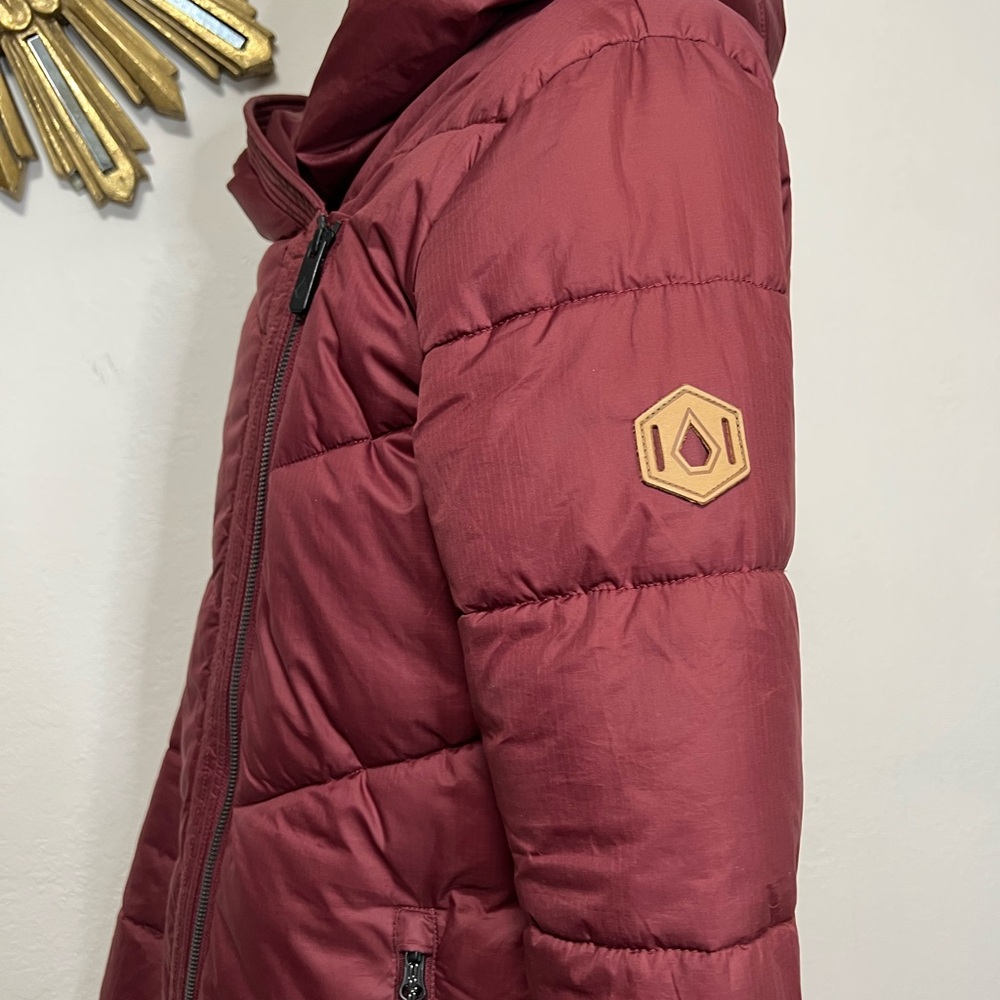 Volcom Structure Down Puffer Jacket - Picture 8 of 16